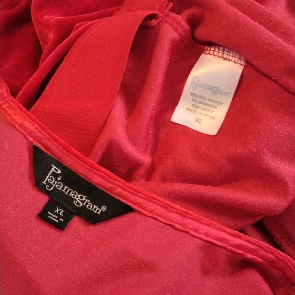 Pajamagram Velour Pajamas  - Picture 6 of 11